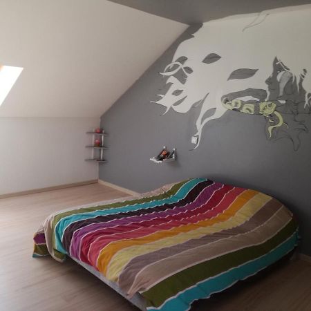 Chambre A Villemandeur Chez L'Habitant Bagian luar foto